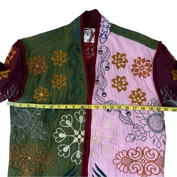 Zara Embroidered Boho Chic Jacket Coat Quilted Multicolor XS Oversized Floral - Picture 5 of 9